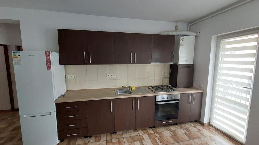 Apartament cu 3 camere în Arhitecților - Calea Cisnădiei