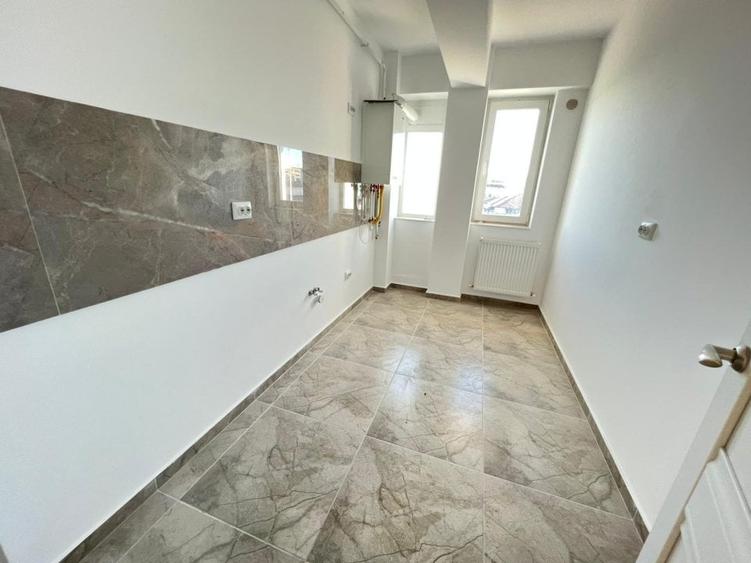 Apartament cu 2 camere decomandat în Cug