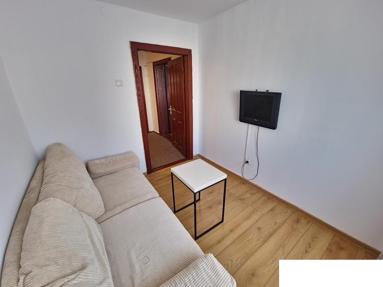 Garsonieră decomandată în Mărăței