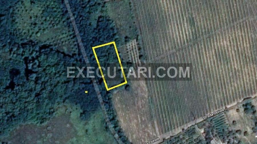 Teren agricol intravilan de 2257 mp, în Central