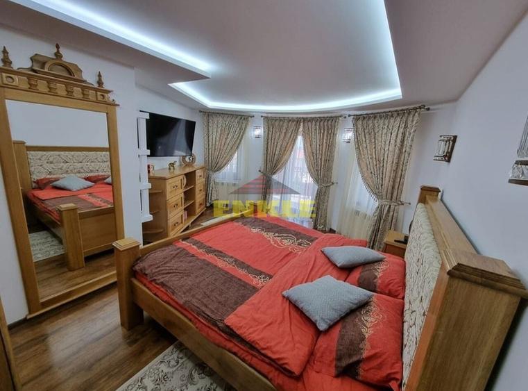 Casă individuală cu 4 camere cu Canalizare în Cătămărești-Deal