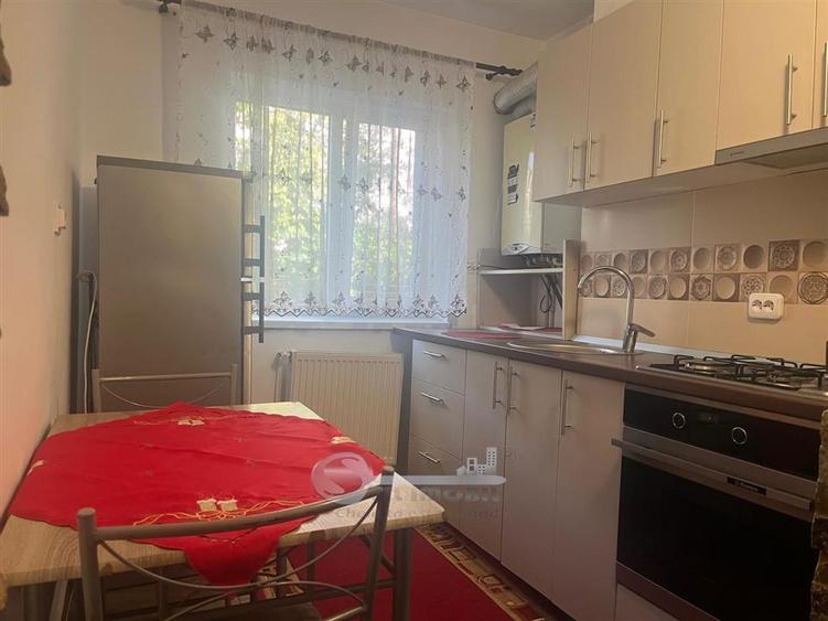 Apartament cu 2 camere semidecomandat în Copou
