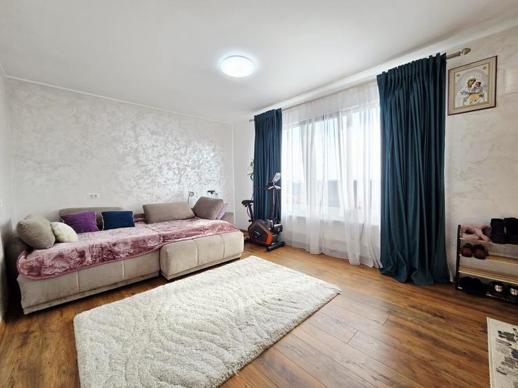 Casă individuală cu 3 camere cu Canalizare în Tătarca