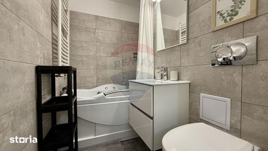 Apartament cu 3 camere decomandat, mobilat în Sălăjan