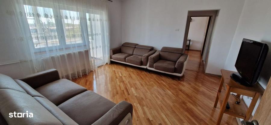 Apartament cu 2 camere semidecomandat în Micălaca