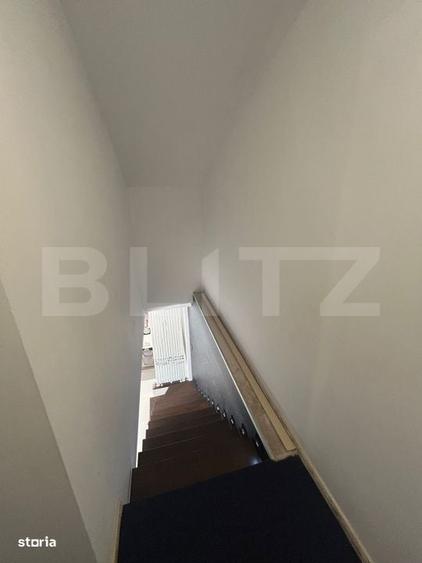 Apartament cu 4 camere în Central