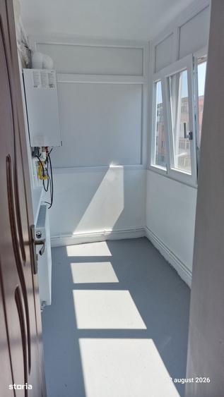 Apartament cu 2 camere decomandat în Rovine