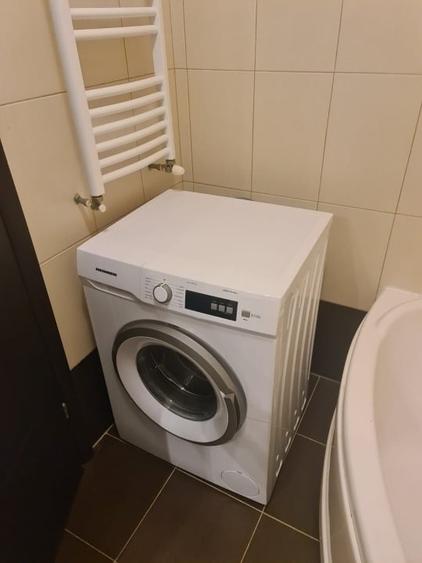 Apartament cu 2 camere decomandat, mobilat în Roșu