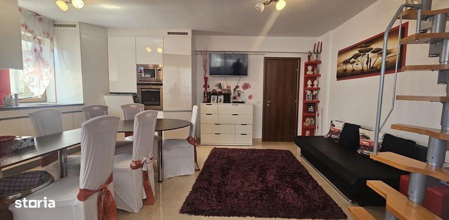 Apartament cu 3 camere semidecomandat în Nord
