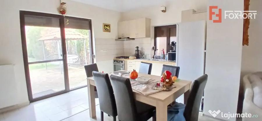 Casă cu 3 camere cu Teren 1484 Mp în Săcălaz