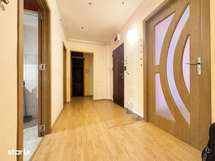 3 camere decomandat, etaj 1, centrala proprie, 2 balcoane + logie - 5