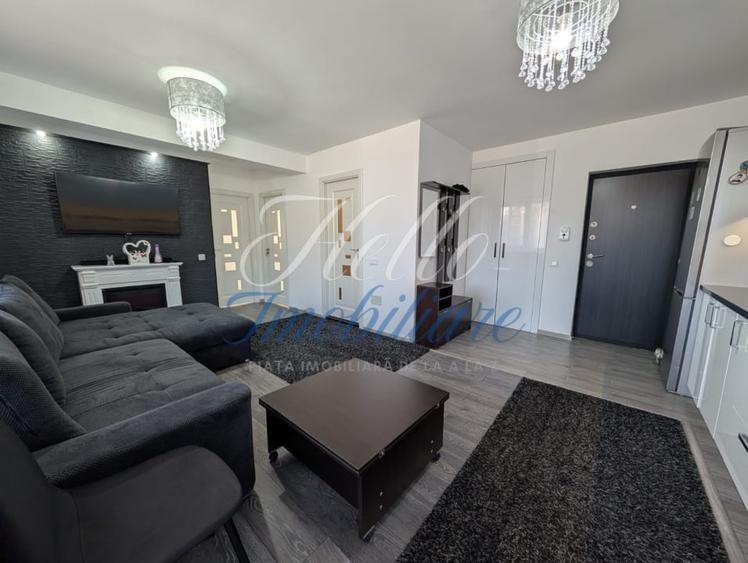 Apartament cu 3 camere semidecomandat în Florești