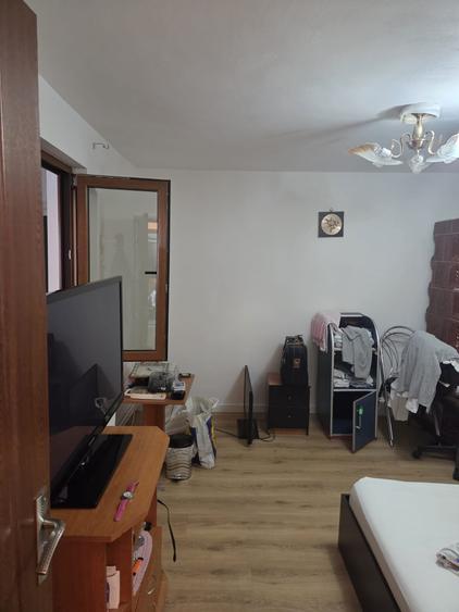 Casă cu 3 camere cu Teren 510 Mp în Tulucești