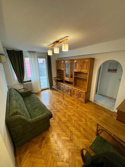 Apartament cu 2 camere semidecomandat în Ultracentral