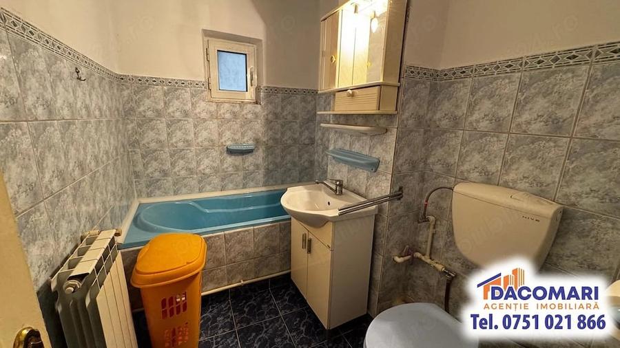 Apartament cu 3 camere decomandat în Micro 39