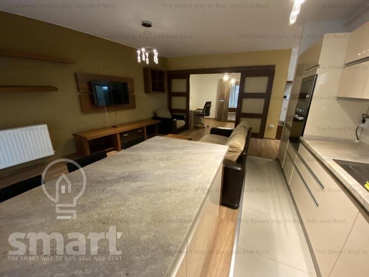 Apartament cu 3 camere semidecomandat în Bună Ziua
