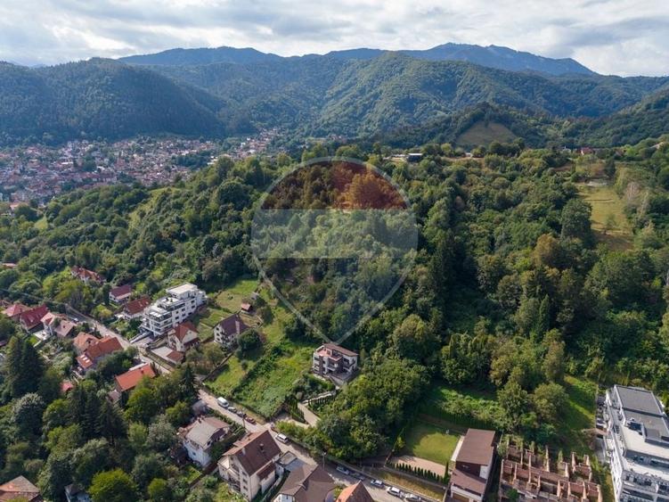 Teren Construcții intravilan de 2969 mp, în Schei