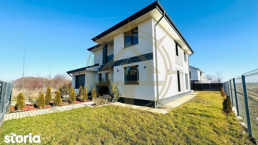 Casă cu 5 camere cu Teren 500 Mp în Corbeanca