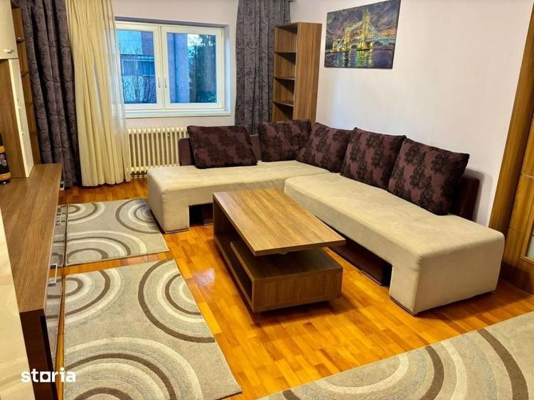 Garsonieră decomandată în Central