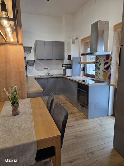 Apartament cu 4 camere în Central