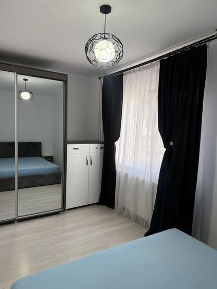 Apartament cu 2 camere semidecomandat în Ostroveni