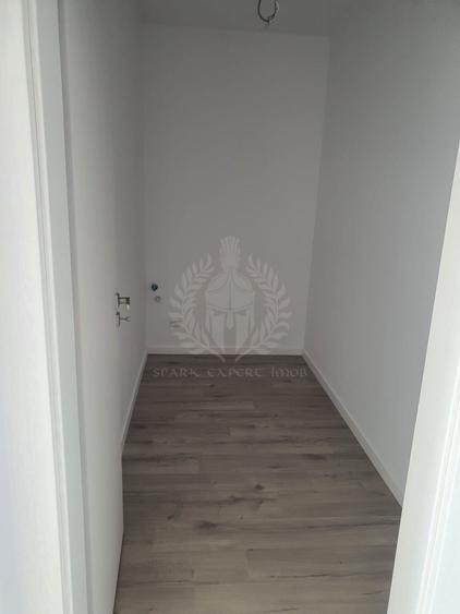 Apartament cu 2 camere decomandat în Albert