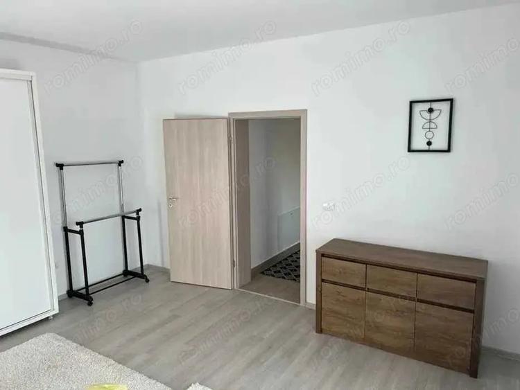 Apartament cu 2 camere semidecomandat în Lugojului