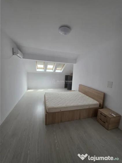 Casă cu 5 camere cu Teren 85 Mp în Central