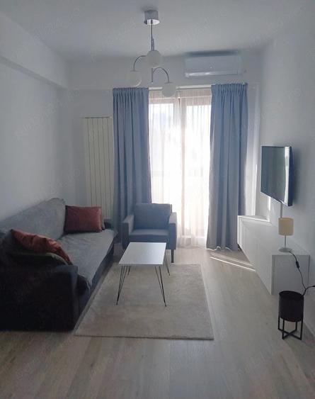 Apartament cu 2 camere semidecomandat în Timpuri Noi