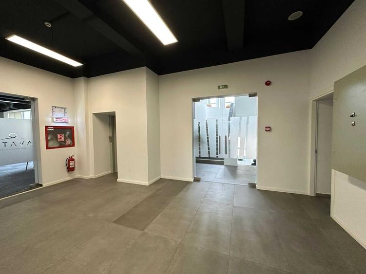 Spațiu comercial, de 255 mp, în Central