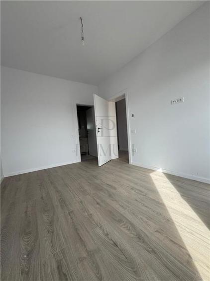 Duplex cu 3 camere cu Teren 300 Mp în Moșnița Nouă