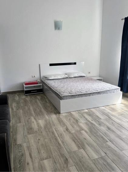 Teren de 55 mp, în Apărătorii Patriei