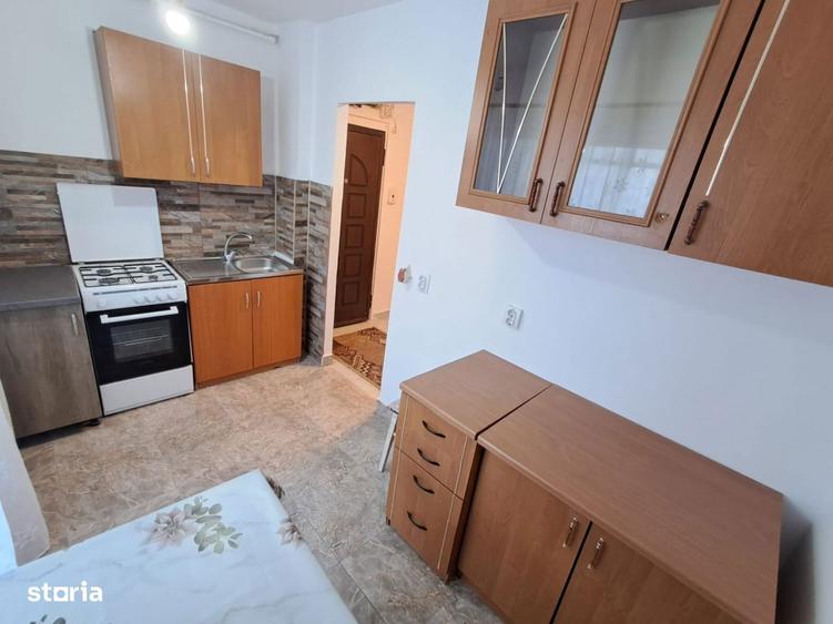 Ap.2 cam 57 mp dec. Renovat et.3,2 balcoane, Aleea Barsei Marasti - 3