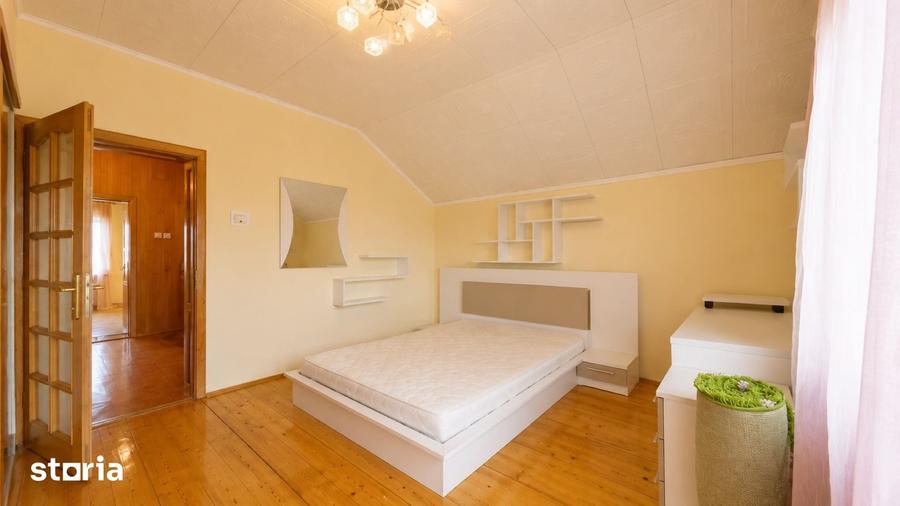 Casă cu 5 camere cu Teren 520 Mp în Gai