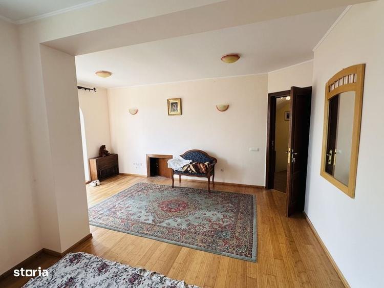 Casă cu 4 camere în Rudeni