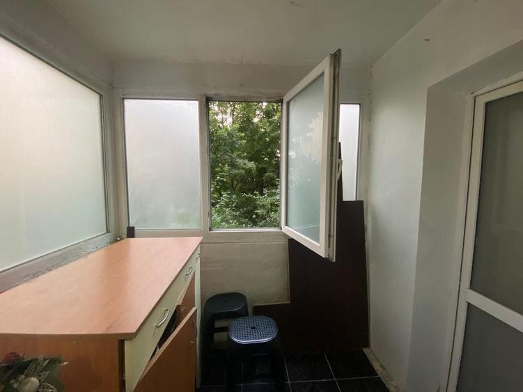 3 camere decomandat  Parcul Drumul Taberei - 5