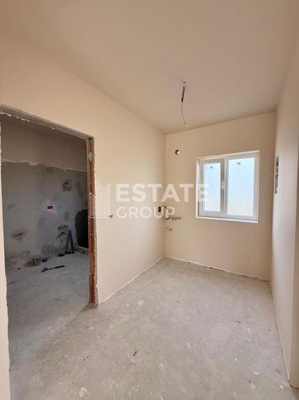 Duplex cu 4 camere cu Canalizare în Moșnița Nouă