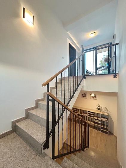 Duplex cu 4 camere cu Canalizare în Iancu Nicolae