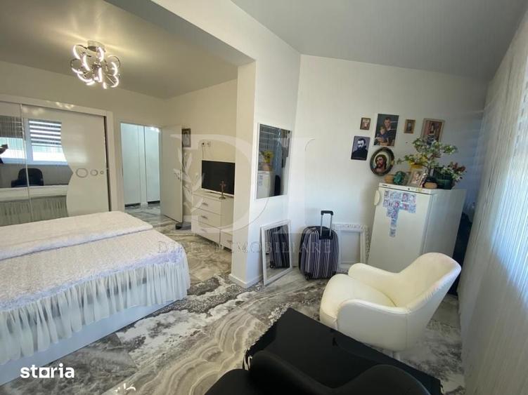 Apartament cu 3 camere în Florești