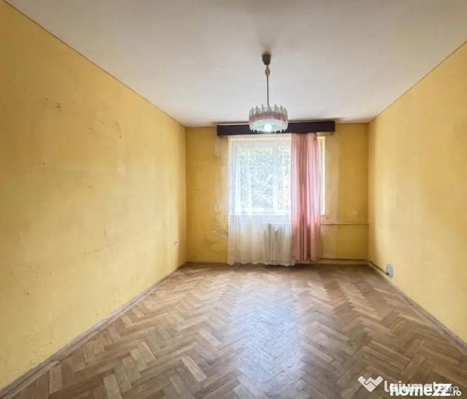Apartament cu 2 camere semidecomandat în Tomis I