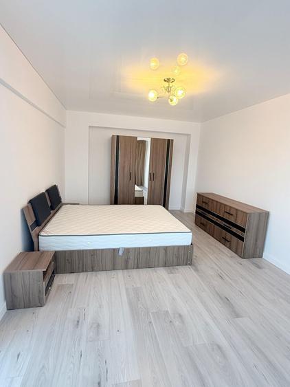 Apartament cu 2 camere decomandat, mobilat în Nicolina
