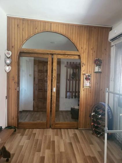 Casă cu 3 camere în Central