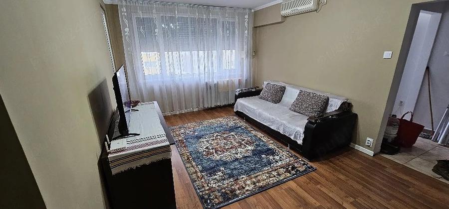 Apartament cu 2 camere semidecomandat în Teiul Doamnei