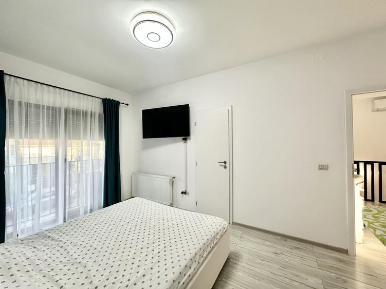 Duplex cu 4 camere cu Canalizare în Moșnița Veche