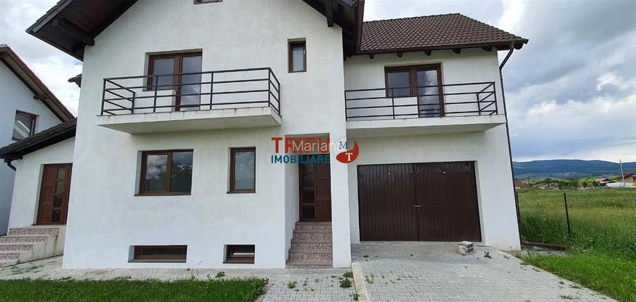 Casa noua de vanzare in Partos
