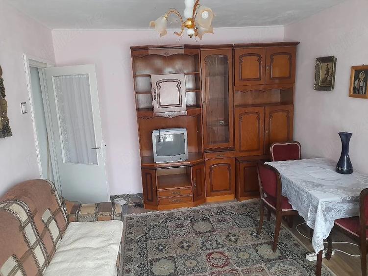 Apartament cu 2 camere semidecomandat în George Enescu