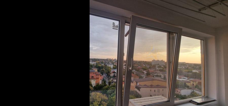 Apartament cu 3 camere semidecomandat în Giurgiului