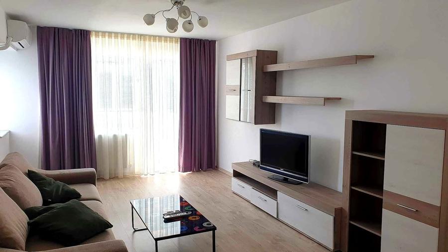 Apartament cu 2 camere, mobilat în Unirii