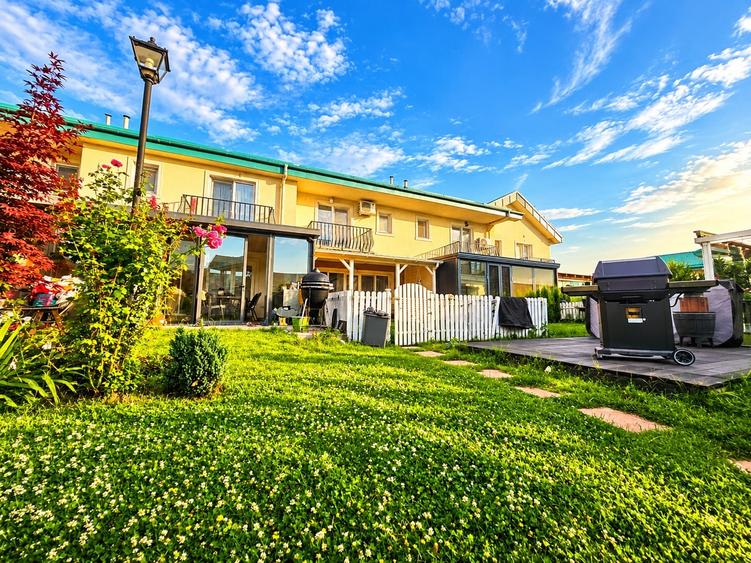 Casă cu 3 camere cu Piscina în Ștefăneștii de Jos