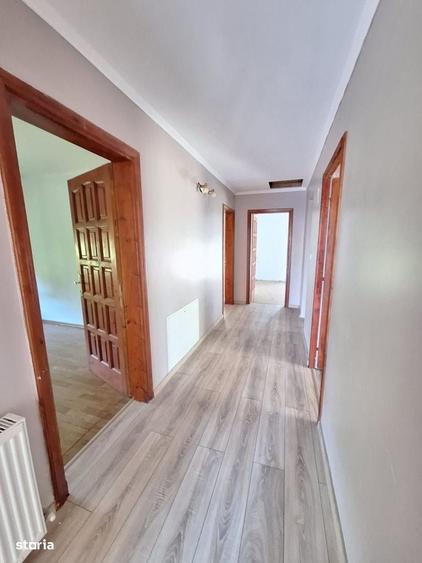 Casă cu 4 camere cu Teren 3077 Mp în Snagov